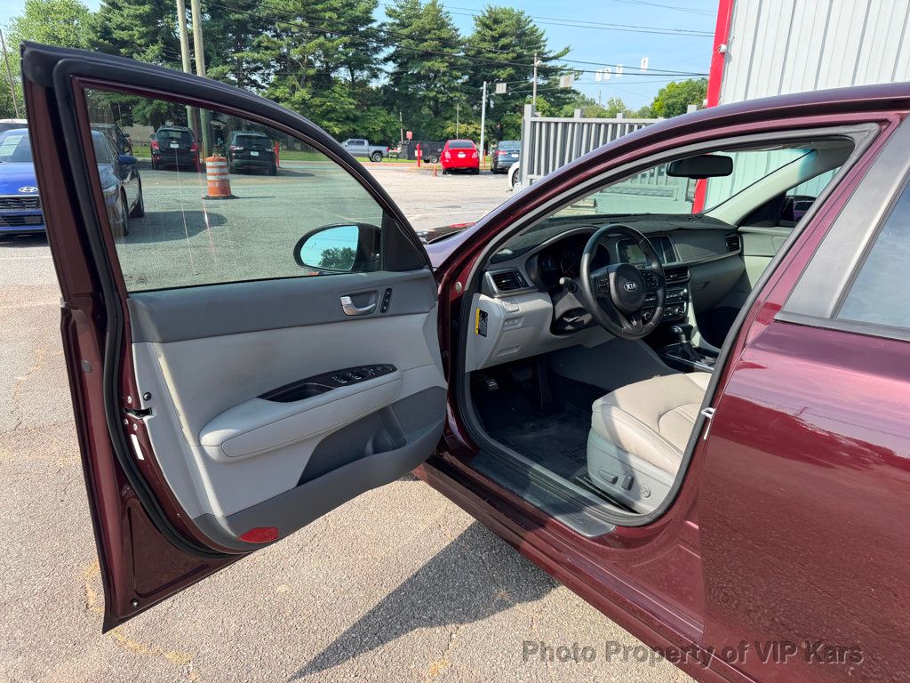2016 Kia Optima 4dr Sedan EX - 23039992 - 8