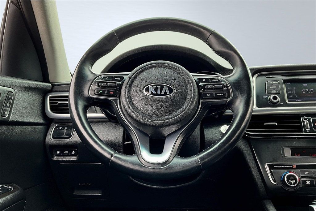2016 Kia Optima EX photo 19