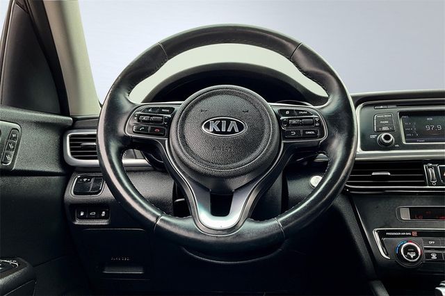 2016 Kia Optima 4dr Sedan EX - 22870288 - 18