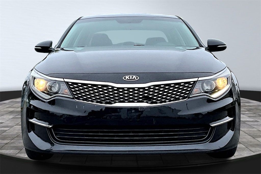 2016 Kia Optima EX photo 2