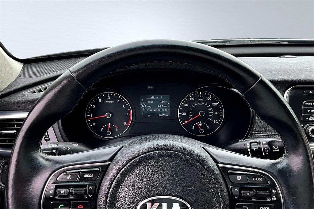 2016 Kia Optima EX photo 22