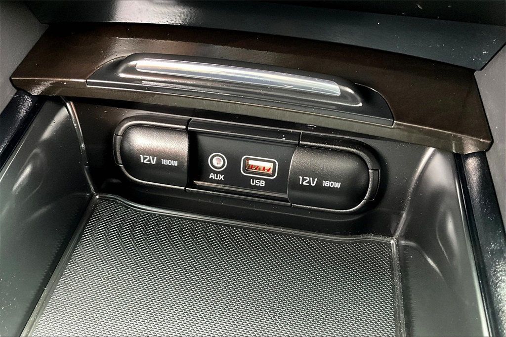 2016 Kia Optima EX photo 24