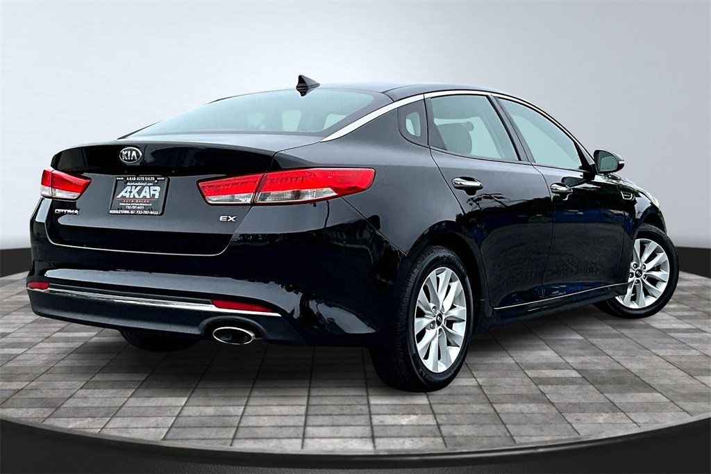 2016 Kia Optima EX photo 5