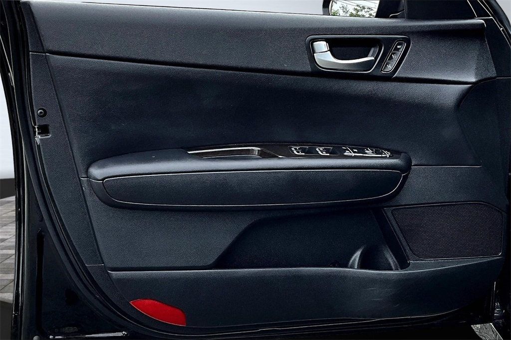 2016 Kia Optima EX photo 9