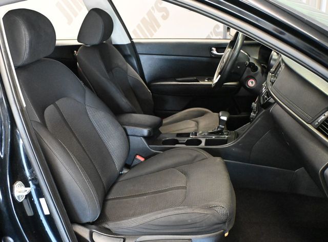 2016 Kia Optima 4dr Sedan LX - 23090022 - 10