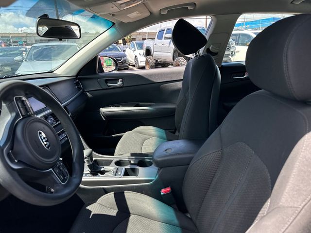 2016 Kia Optima 4dr Sedan LX - 23051713 - 12
