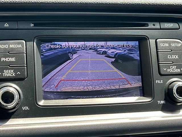 2016 Kia Optima 4dr Sedan LX - 23051713 - 16