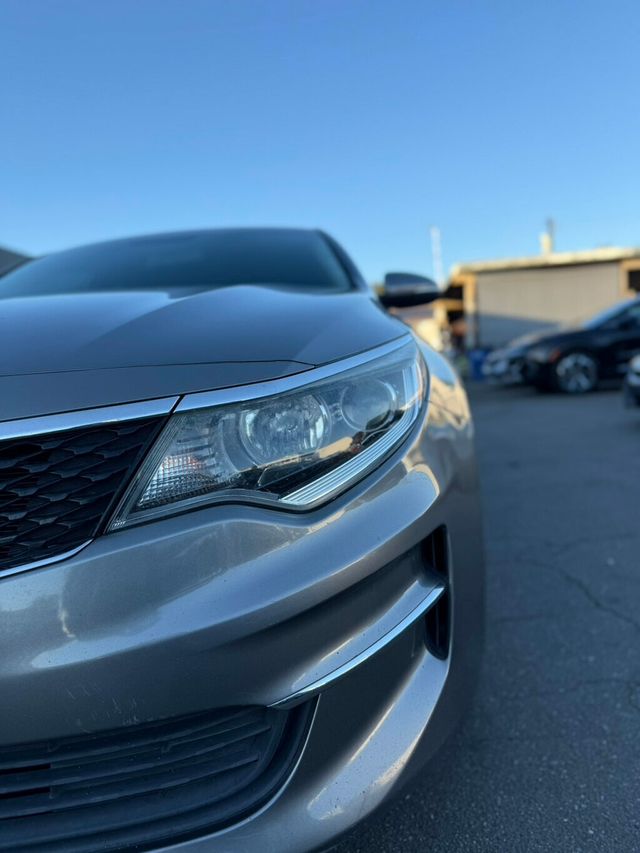 2016 Kia Optima 4dr Sedan LX - 22950097 - 22