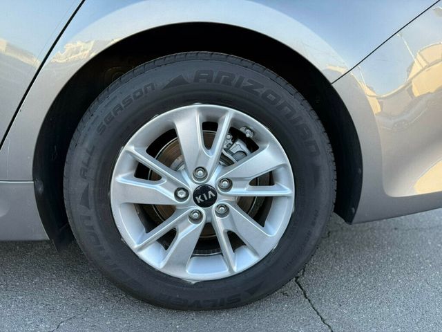2016 Kia Optima 4dr Sedan LX - 22950097 - 24