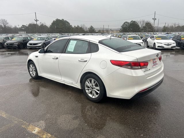 2016 Kia Optima 4dr Sedan LX - 22970087 - 5
