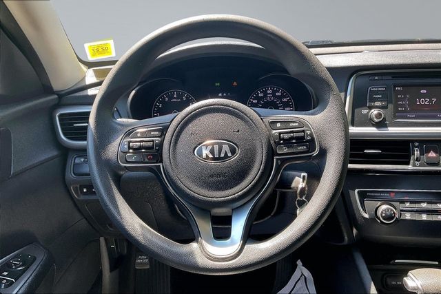 2016 Kia Optima 4dr Sedan LX - 23050712 - 19