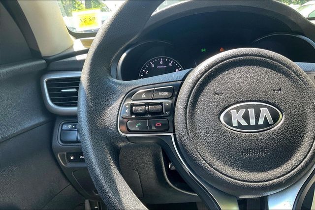 2016 Kia Optima 4dr Sedan LX - 23050712 - 20