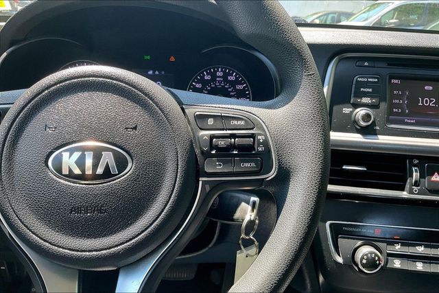2016 Kia Optima 4dr Sedan LX - 23050712 - 21