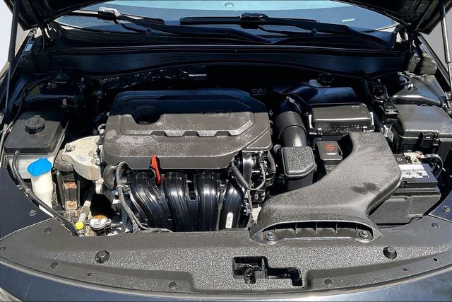 2016 Kia Optima 4dr Sedan LX - 23050712 - 35