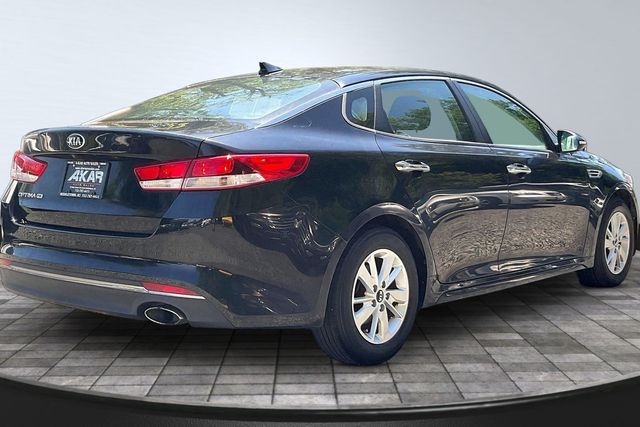 2016 Kia Optima 4dr Sedan LX - 23050712 - 4