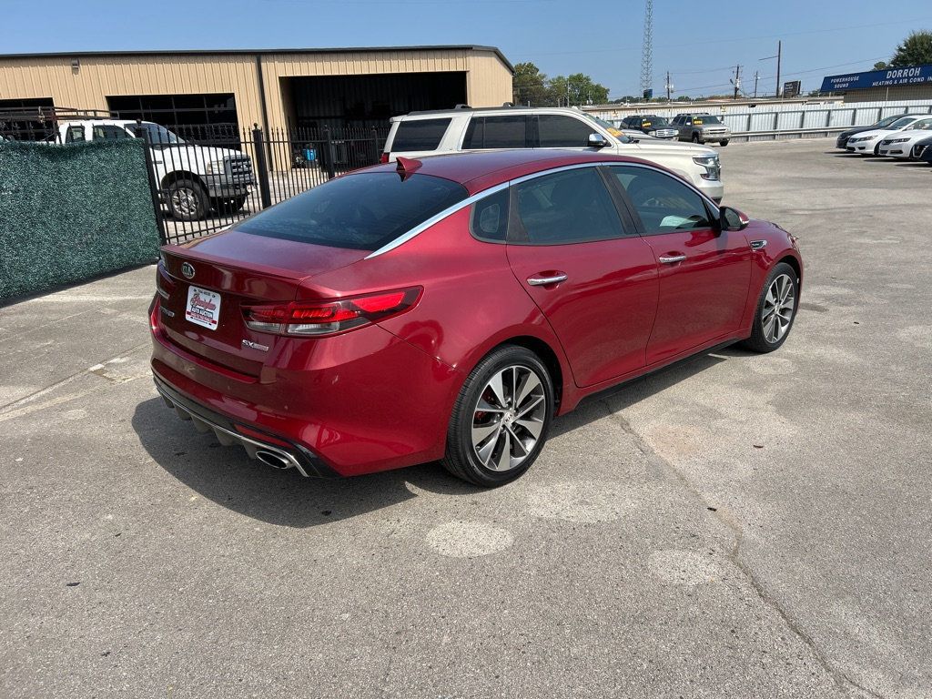 2016 Kia Optima SX Turbo photo 4