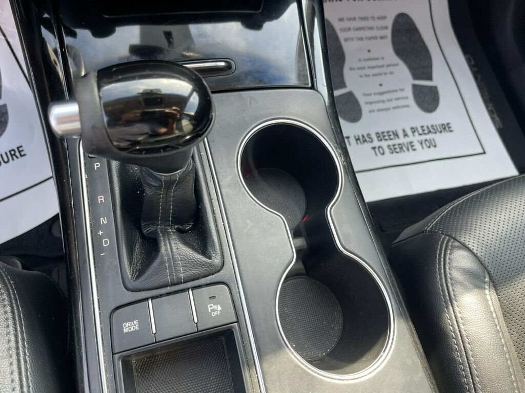 2016 Kia Sorento  - 23080930 - 19