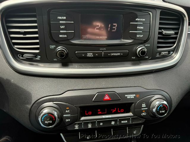 2016 Kia Sorento AWD 4dr 3.3L EX - 23020513 - 12
