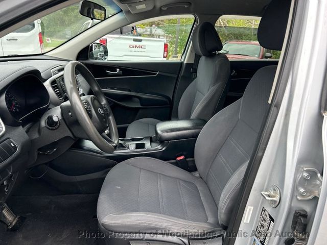 2016 Kia Sorento AWD 4dr 3.3L LX - 23035383 - 8