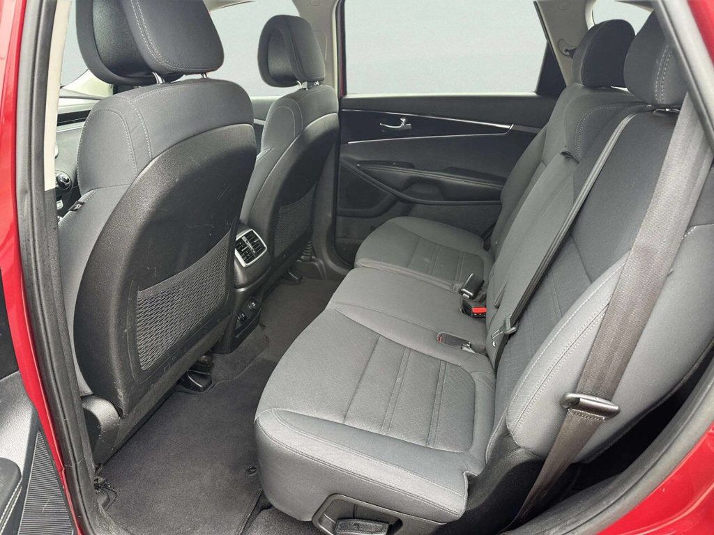 2016 Kia Sorento FWD 4dr 2.4L LX - 22968927 - 10