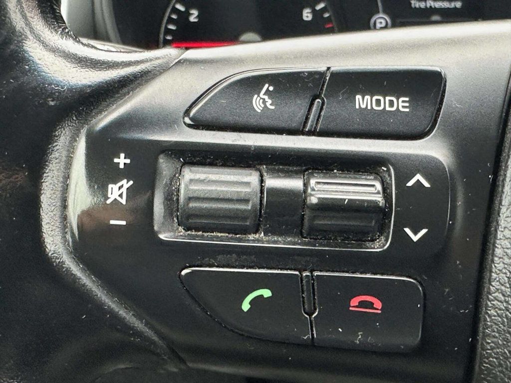 2016 Kia Sorento FWD 4dr 2.4L LX - 22968927 - 28