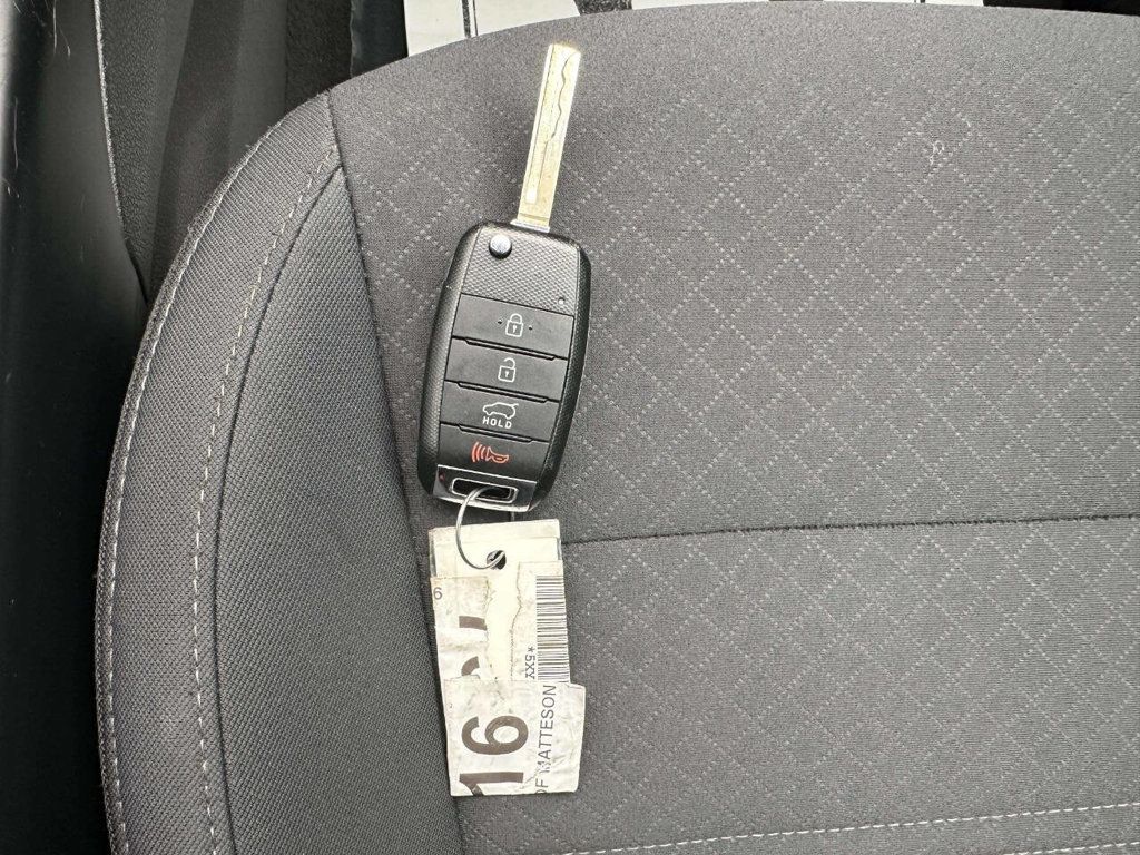 2016 Kia Sorento FWD 4dr 2.4L LX - 22968927 - 30