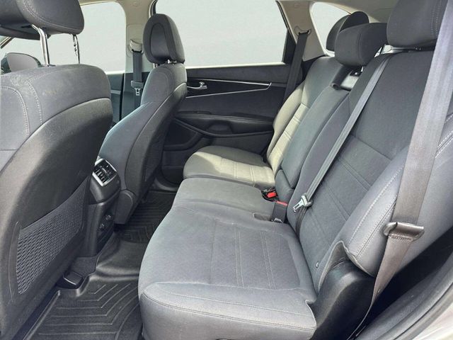 2016 Kia Sorento FWD 4dr 2.4L LX - 23059573 - 11