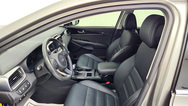2016 Kia Sorento FWD 4dr 3.3L SX - 23002232 - 18