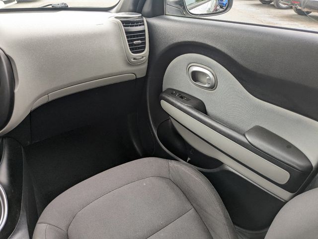 2016 Kia Soul  - 21852887 - 12