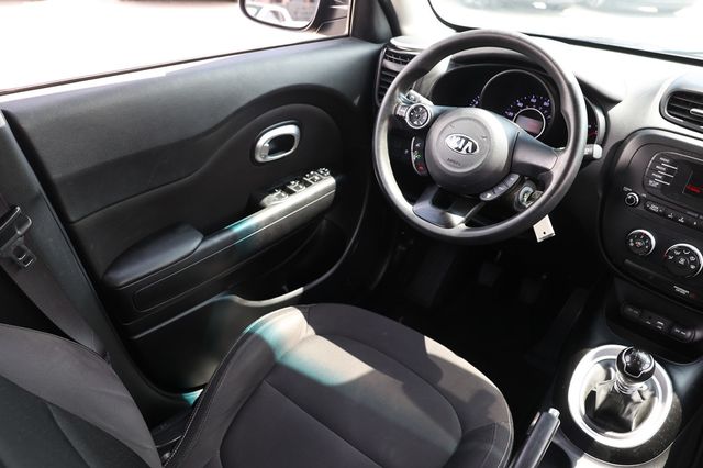 2016 Kia Soul  - 23040254 - 22