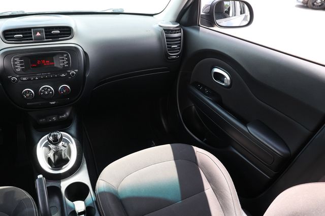 2016 Kia Soul  - 23040254 - 24