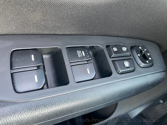 2016 Kia Soul 2016 KIA SOUL 1.6L 4D WAGON AUTO SERVICED BEST-DEAL 615-730-9991 - 23029865 - 32