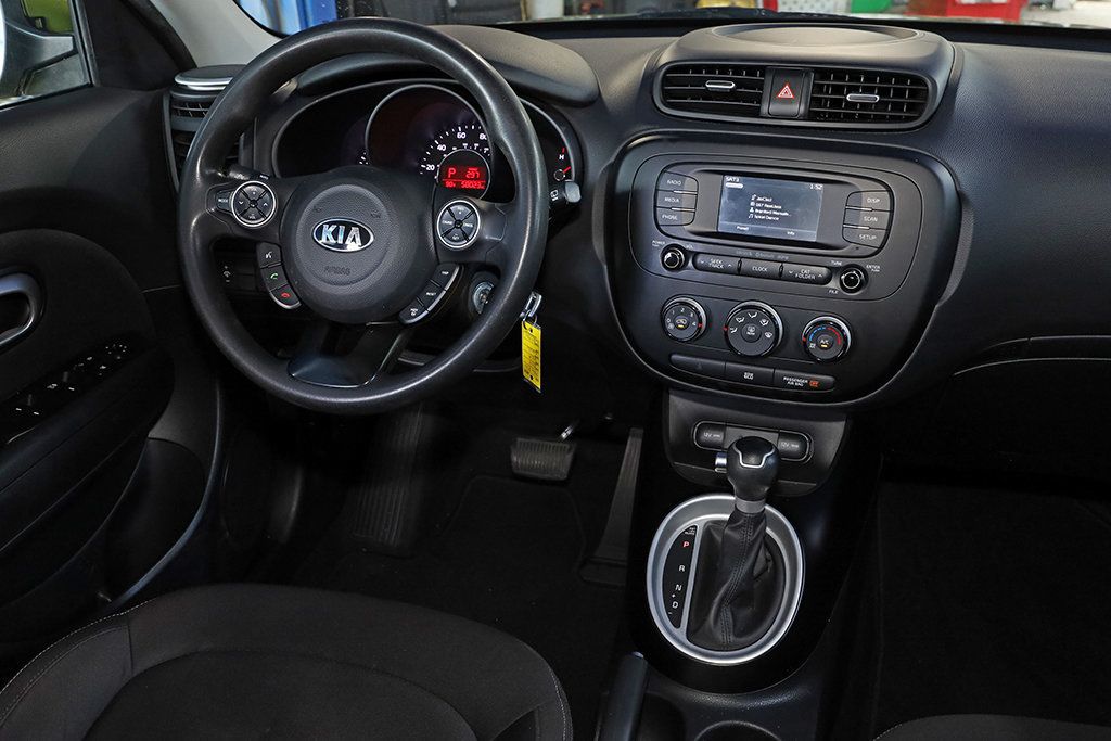 2016 Kia Soul Base photo 17