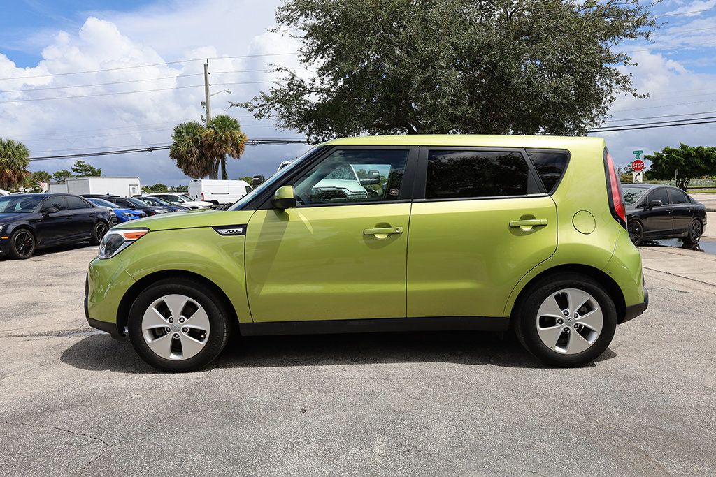 2016 Kia Soul Base photo 2