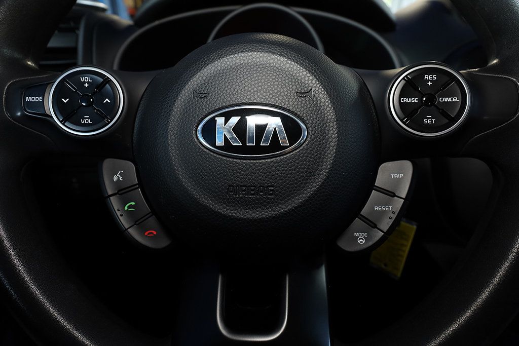 2016 Kia Soul Base photo 26
