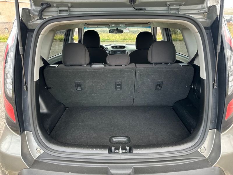 2016 Kia Soul 5dr Wagon Automatic - 23047257 - 19