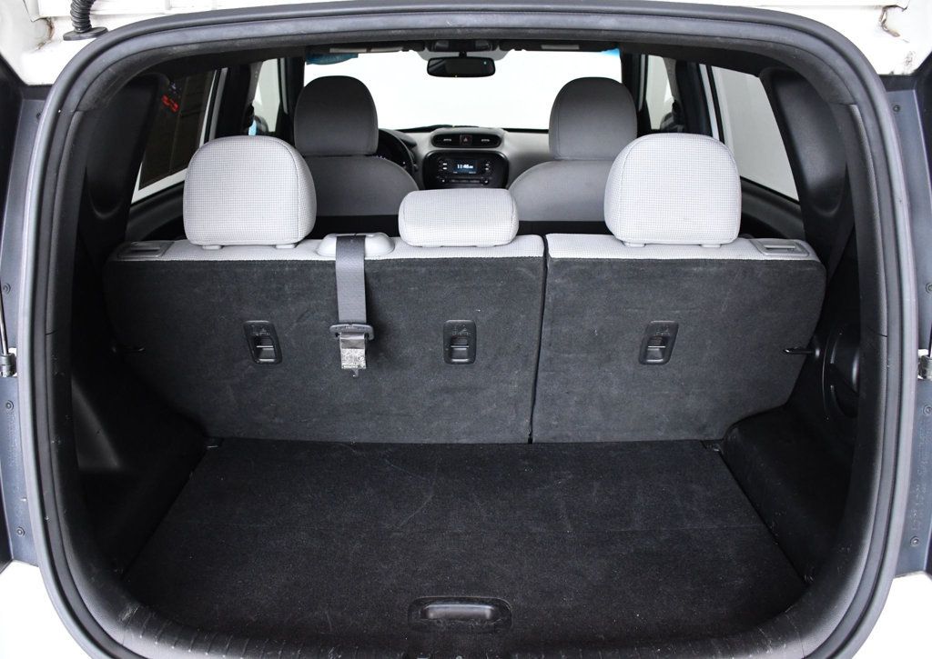 2016 Kia Soul 5dr Wagon Automatic - 23008395 - 12