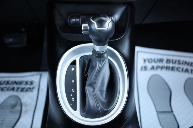 2016 Kia Soul 5dr Wagon Automatic - 22980113 - 38