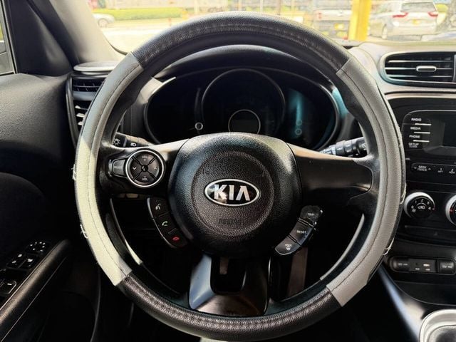 2016 Kia Soul 5dr Wagon Manual - 23054084 - 8