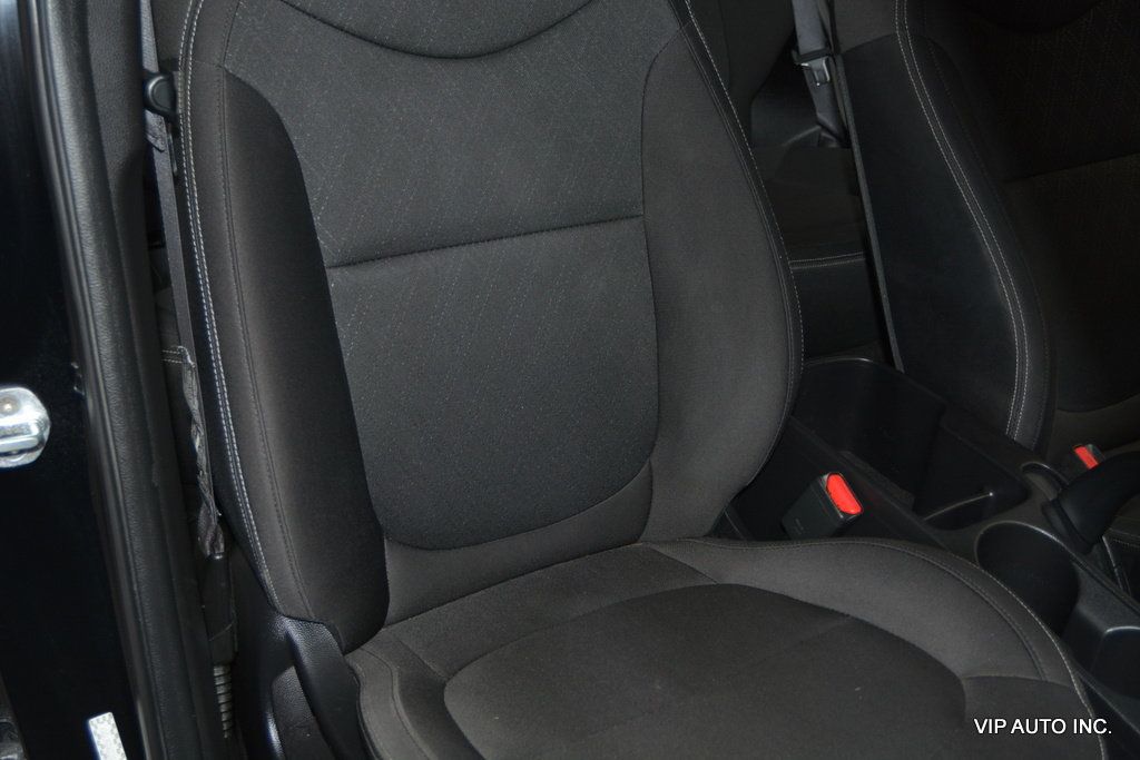 2016 Kia Soul 5dr Wagon Manual - 22961383 - 15