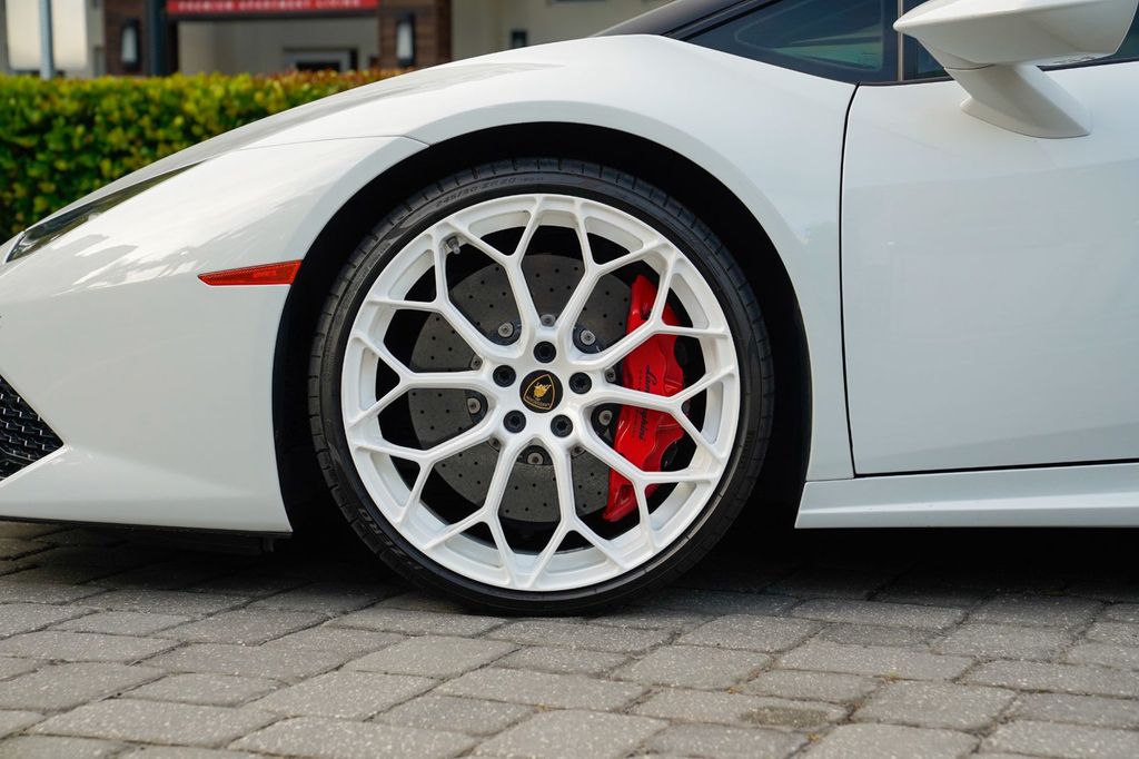 2016 Lamborghini Huracan 2dr Coupe LP 610-4 AWD - 22936606 - 13