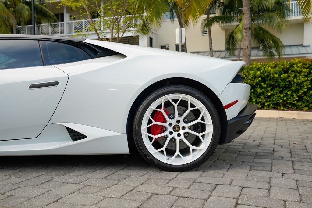2016 Lamborghini Huracan 2dr Coupe LP 610-4 AWD - 22936606 - 15