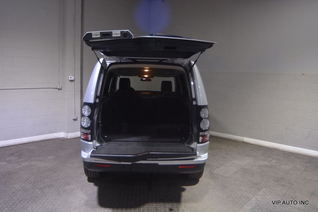 2016 Land Rover LR4 4WD 4dr - 22888890 - 24