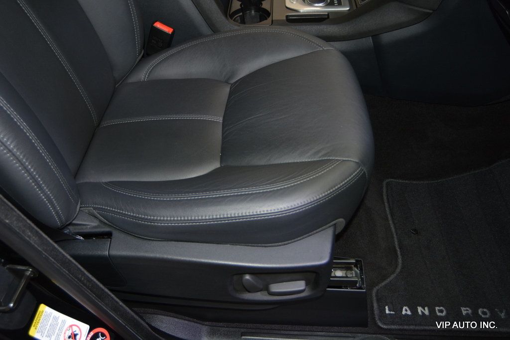 2016 Land Rover LR4 4WD 4dr LUX - 23005708 - 17