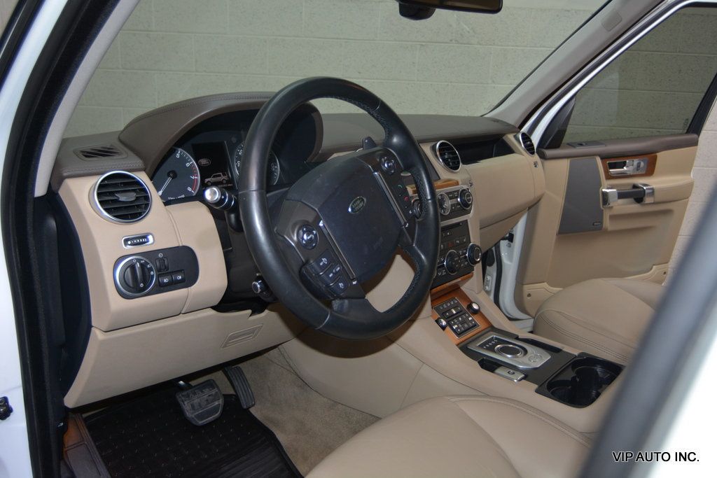 2016 Land Rover LR4 4WD 4dr LUX - 23025814 - 10