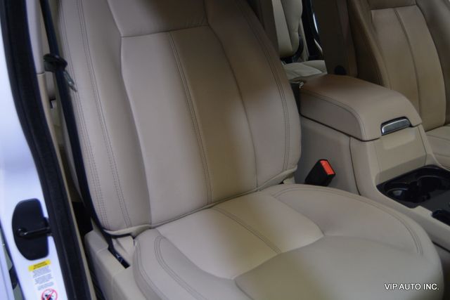 2016 Land Rover LR4 4WD 4dr LUX - 23025814 - 15