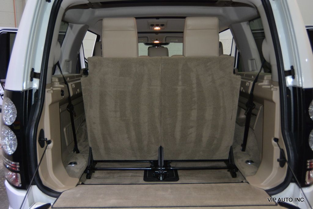 2016 Land Rover LR4 4WD 4dr LUX - 23025814 - 22