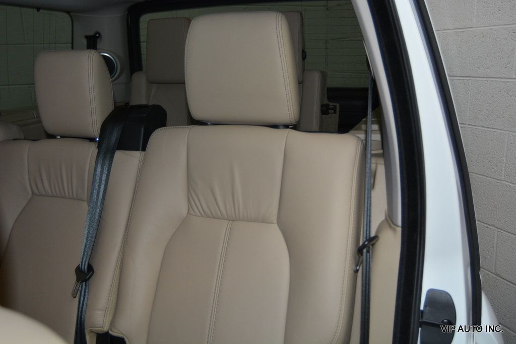 2016 Land Rover LR4 4WD 4dr LUX - 23025814 - 23