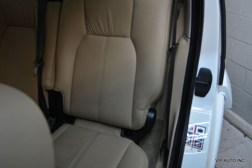 2016 Land Rover LR4 4WD 4dr LUX - 23025814 - 25