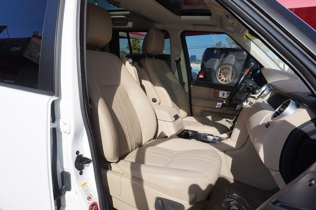 2016 Land Rover LR4 4WD, DUAL MOON ROOF, THIRD ROW SEATS, SOURROUNDING CAMERA - 23072424 - 17